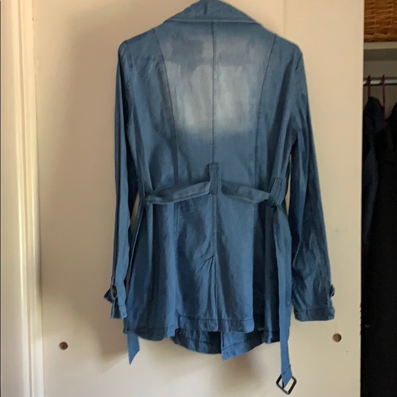 Jacket - Picture 2 of 3